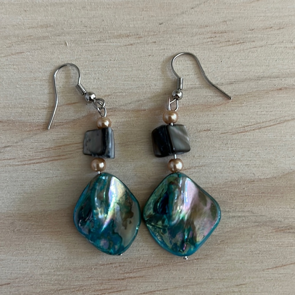 Dangle Shell Earrings Handmade